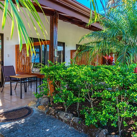 אתנאס Hotel Colinas Del Sol מראה חיצוני תמונה