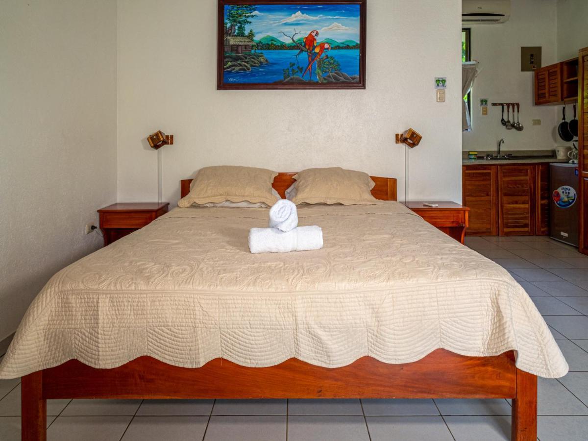 אתנאס Hotel Colinas Del Sol מראה חיצוני תמונה