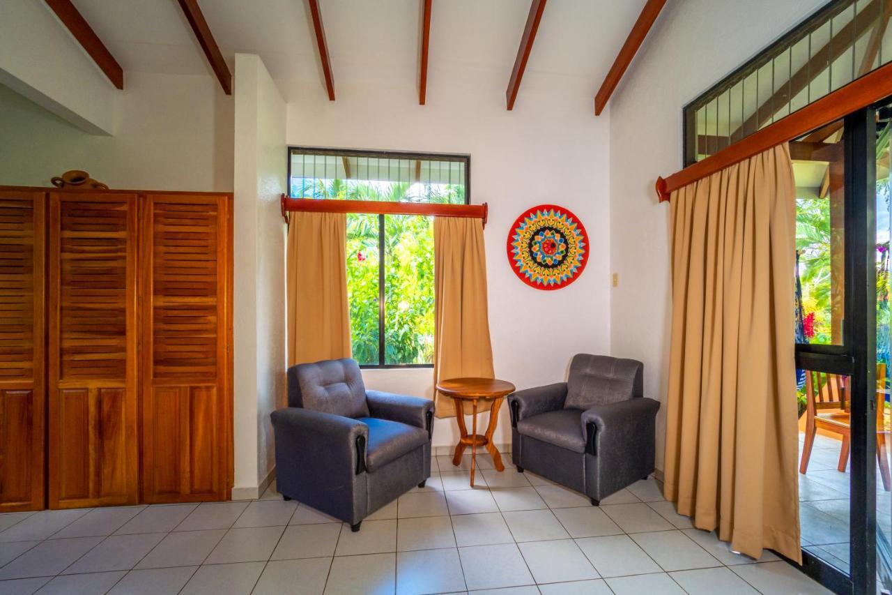 אתנאס Hotel Colinas Del Sol מראה חיצוני תמונה