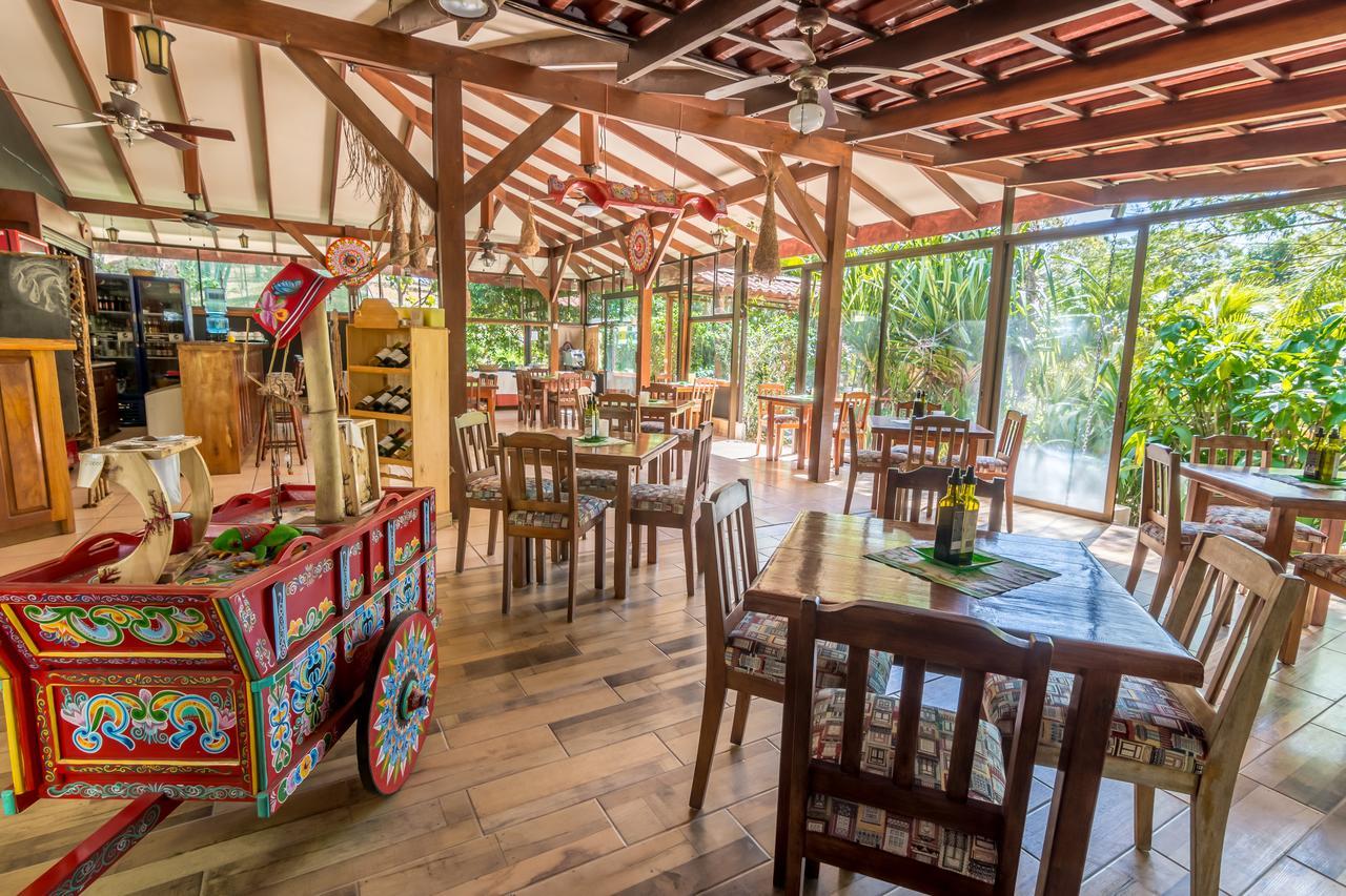 אתנאס Hotel Colinas Del Sol מראה חיצוני תמונה